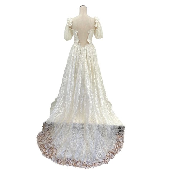 1980's Union Made Princess Ball Gown White Lace Puff Sleeve Beaded Dress - Picture 8 of 14